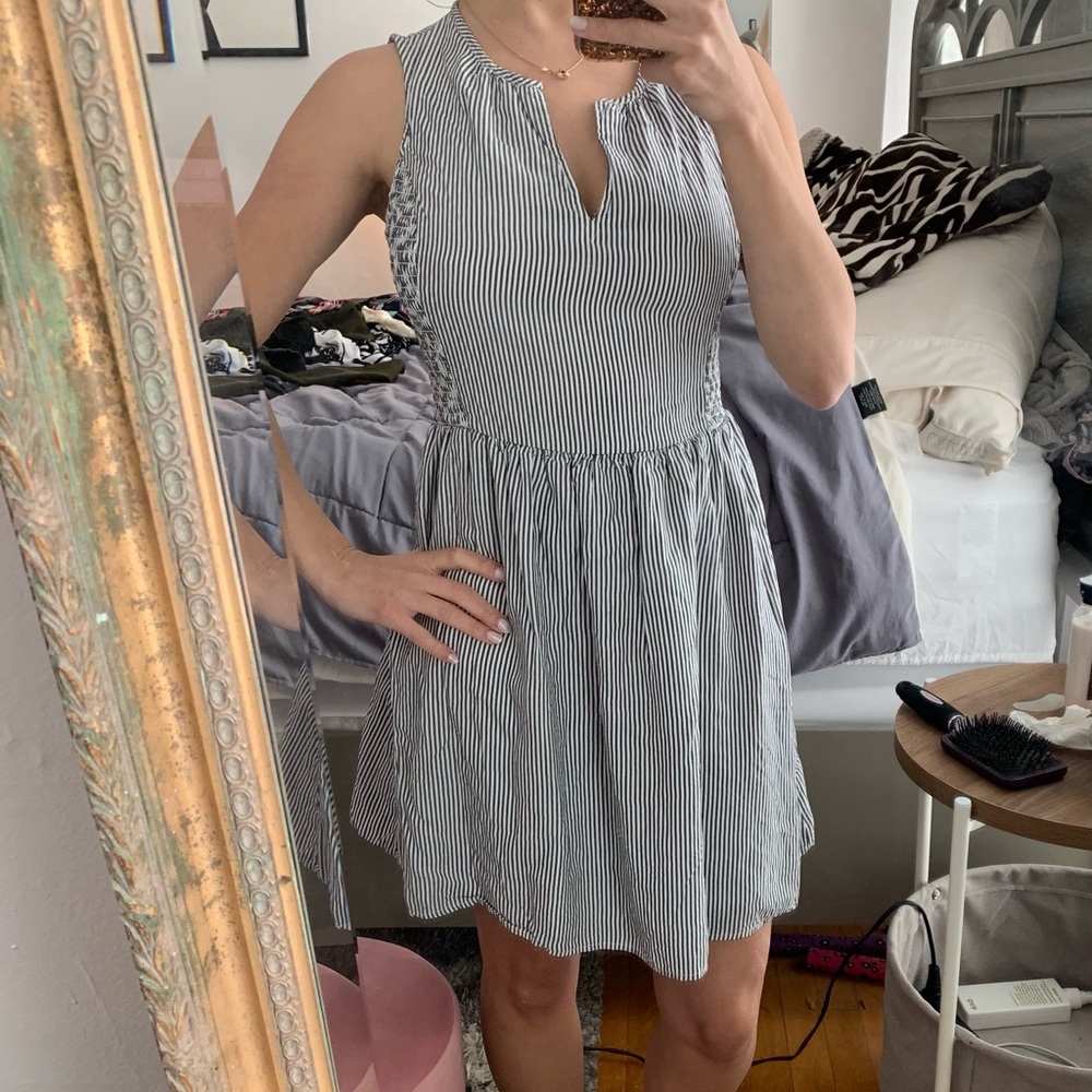 $5 w/ bundle Striped cute dress